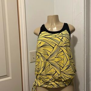 SEPTANGLE SWIMMING TOP SIZE 12
